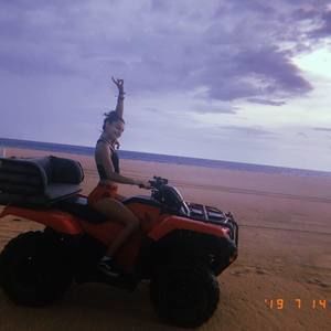 Meet your Posher, Jozy